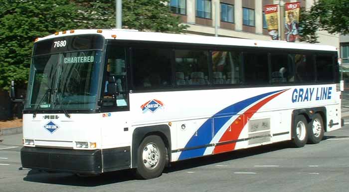 Greyhound Canada MCI 102-D3 Gray Line 7680